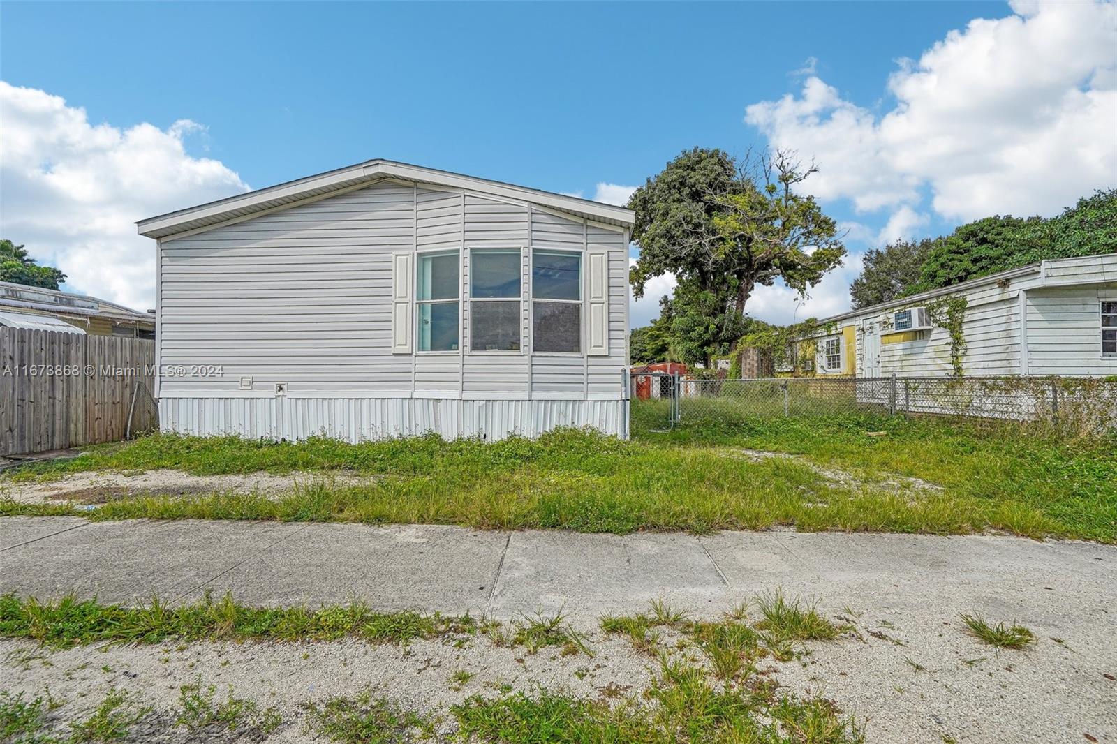 Property for Sale at 13321 Sw 8th St, Davie, Broward County, Florida - Bedrooms: 4 
Bathrooms: 2  - $235,000