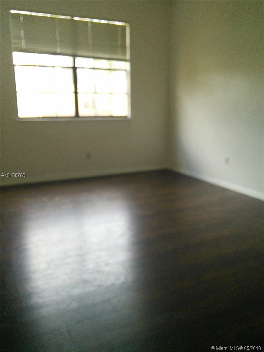 Mariner Village Townhouse - Residential Lease