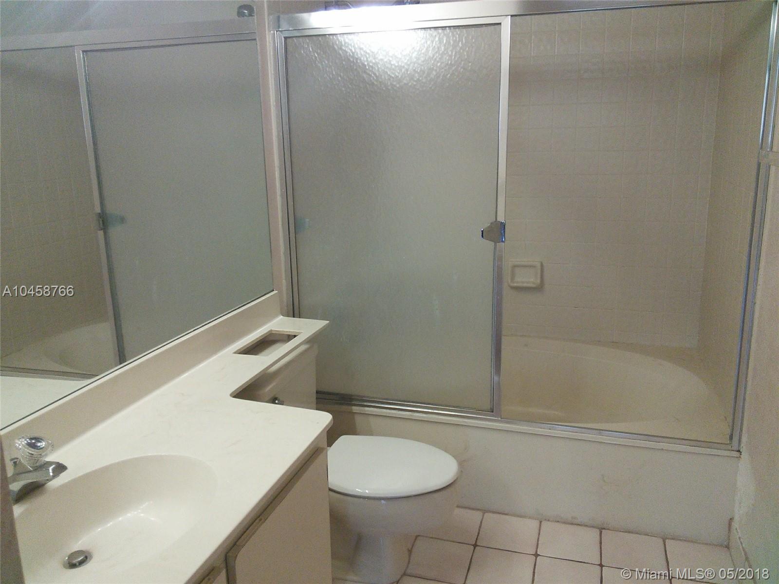 Mariner Village Townhouse - Residential Lease