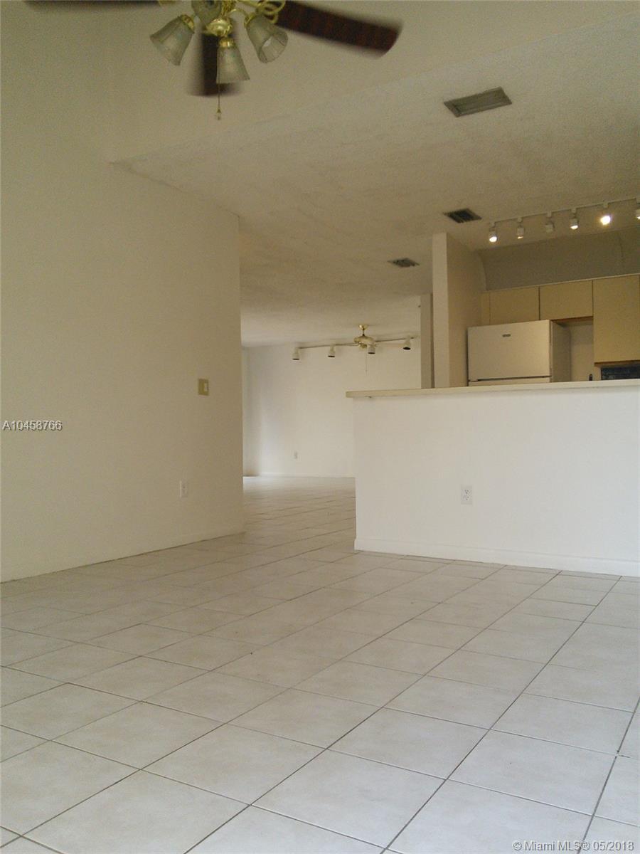 Mariner Village Townhouse - Residential Lease