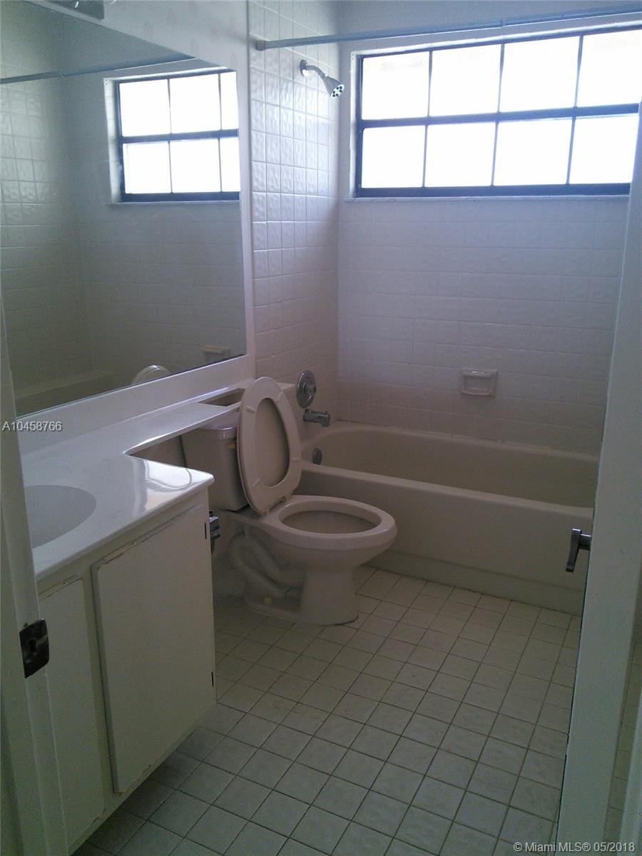 Mariner Village Townhouse - Residential Lease