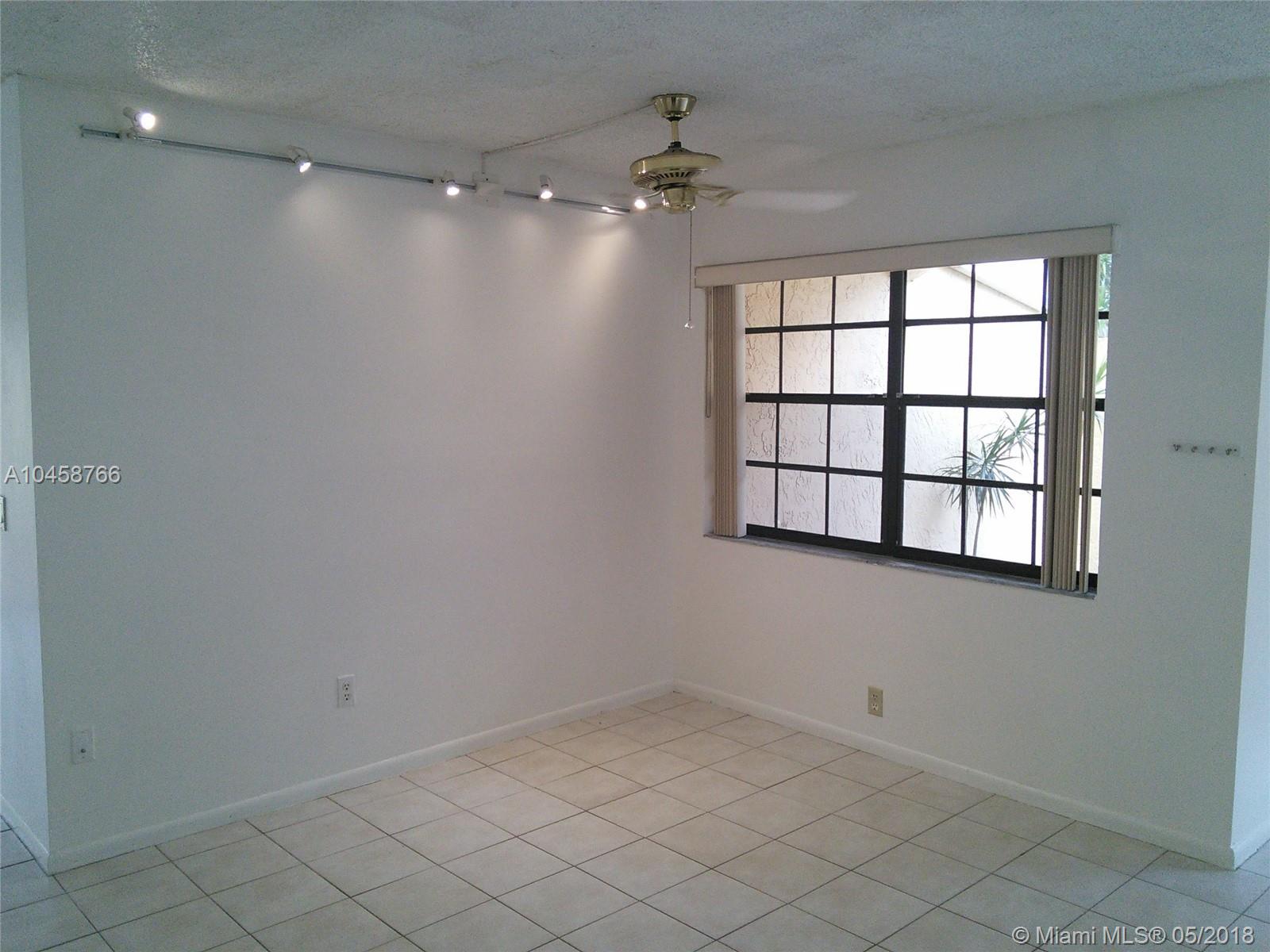 Mariner Village Townhouse - Residential Lease