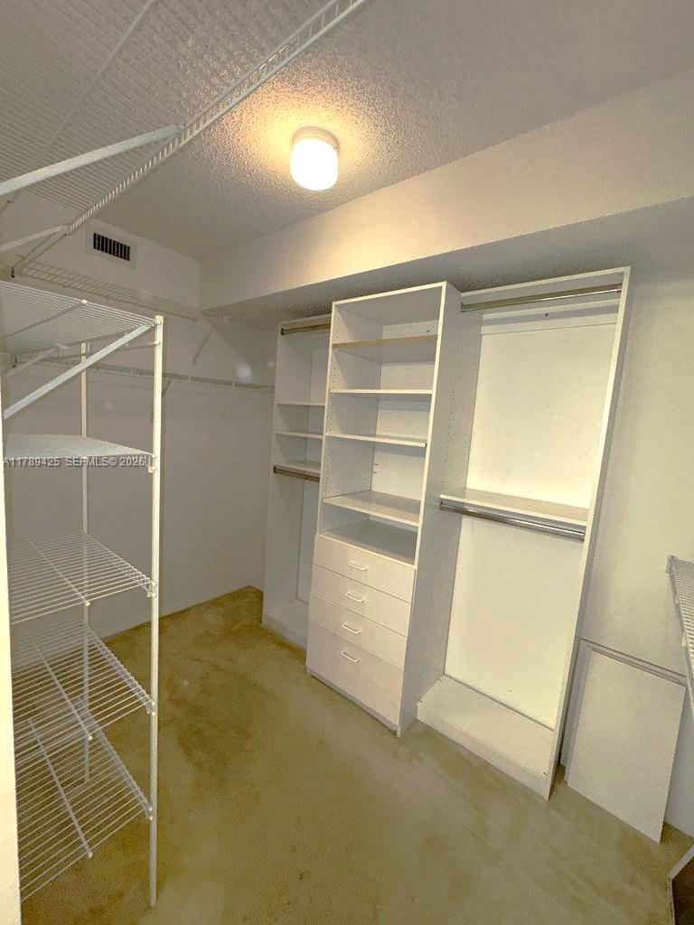 SUNRISE LAKES 194 CONDO - Residential