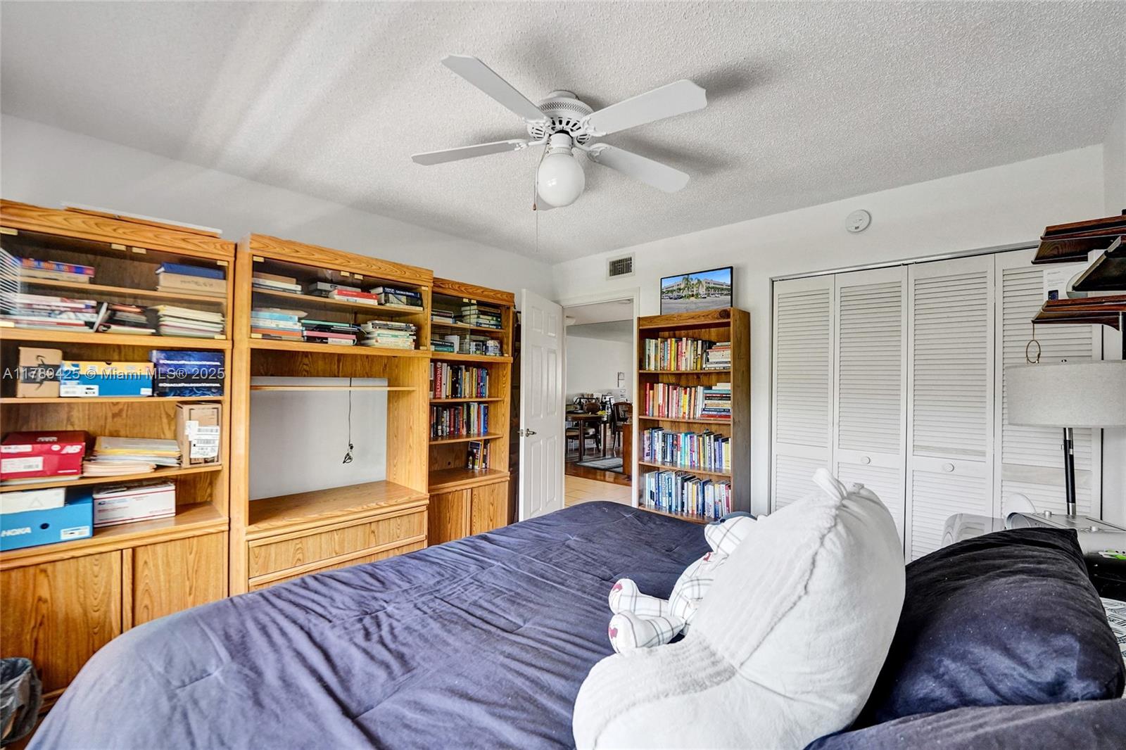 10217 NW 24th Place 308