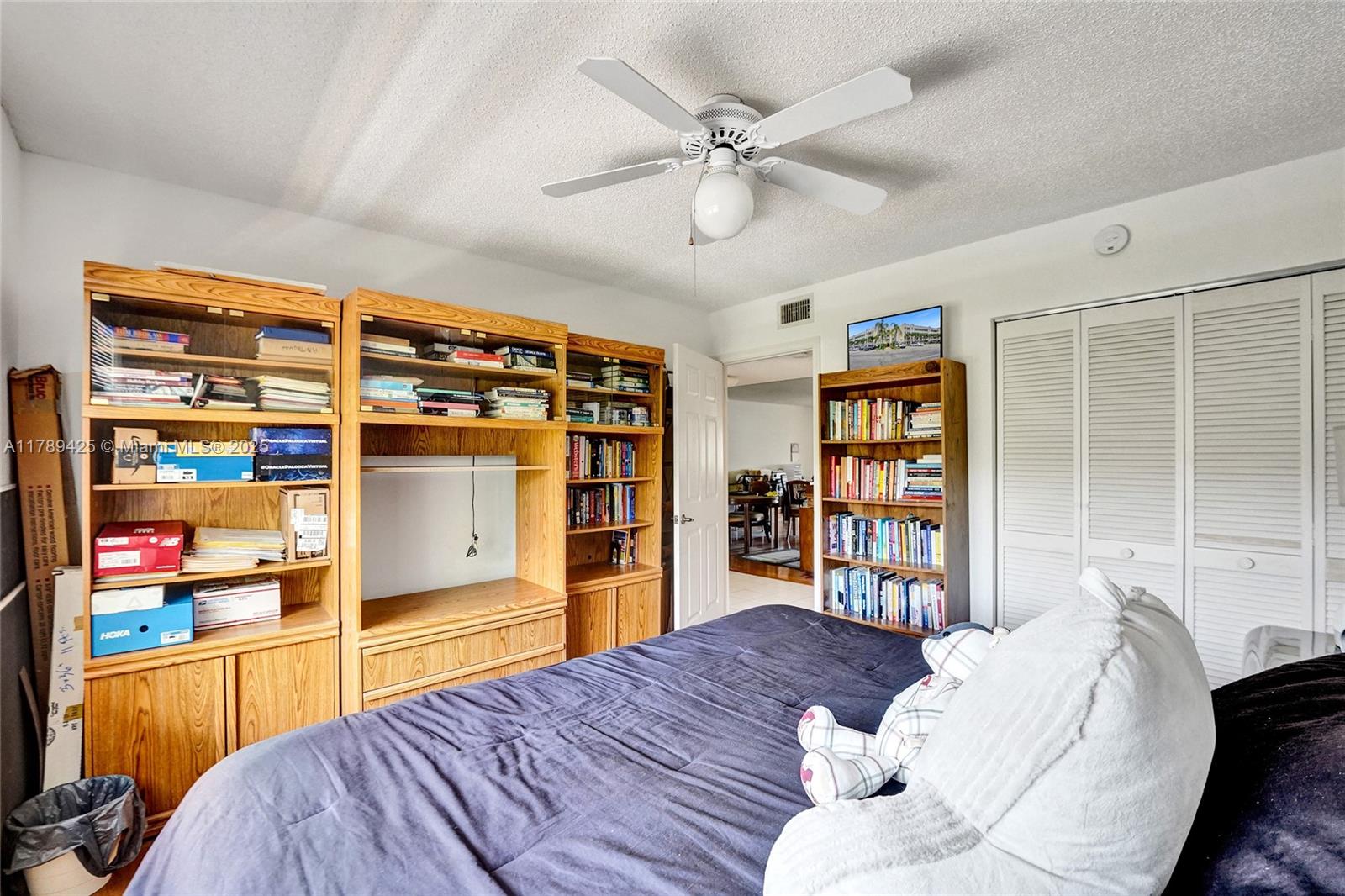 10217 NW 24th Place 308