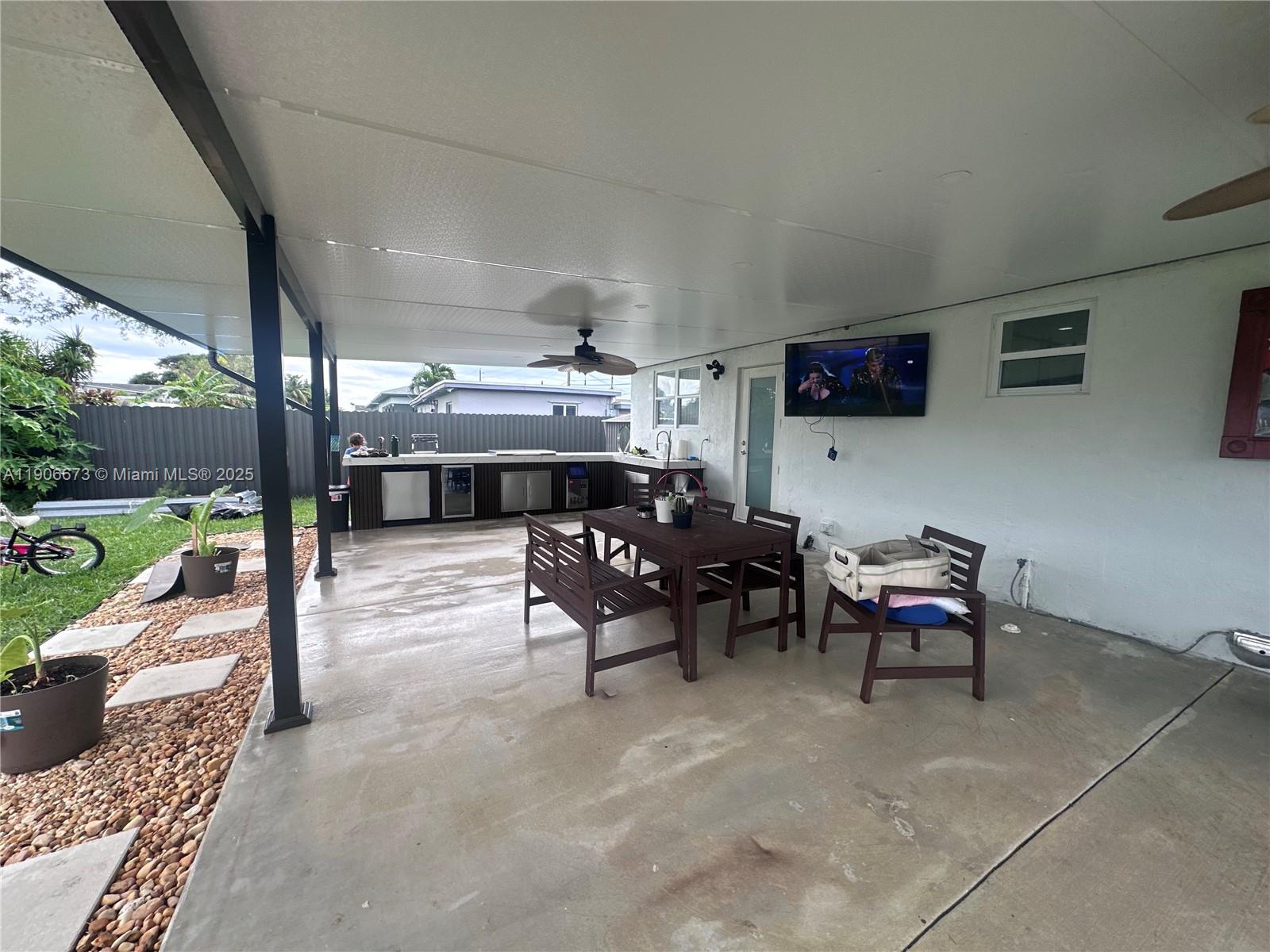 CUTLER ROAD SUB - Residential Lease