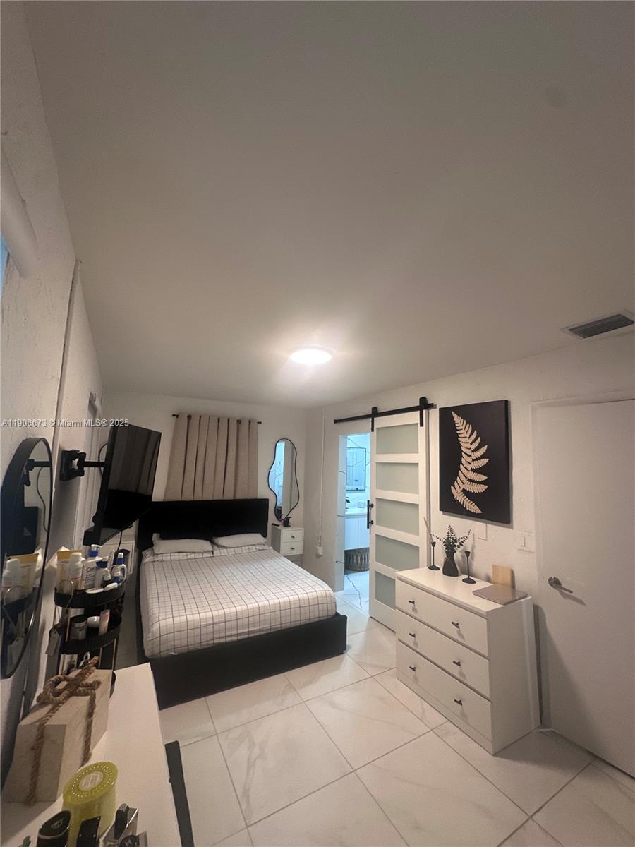 CUTLER ROAD SUB - Residential Lease