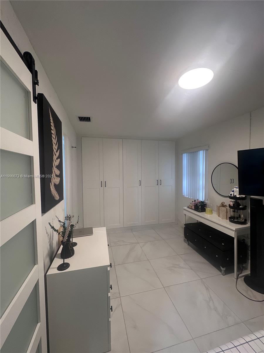 CUTLER ROAD SUB - Residential Lease