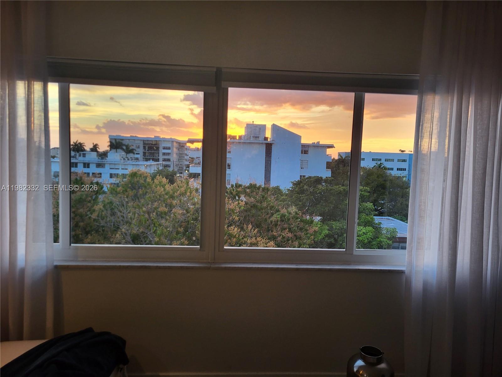 CHATILLON HALL CONDOMINIU - Residential