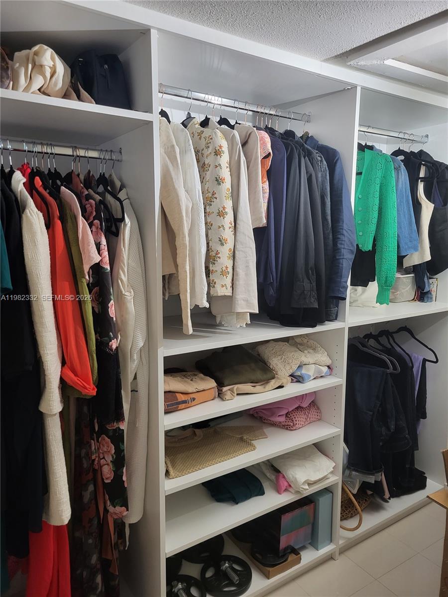 CHATILLON HALL CONDOMINIU - Residential