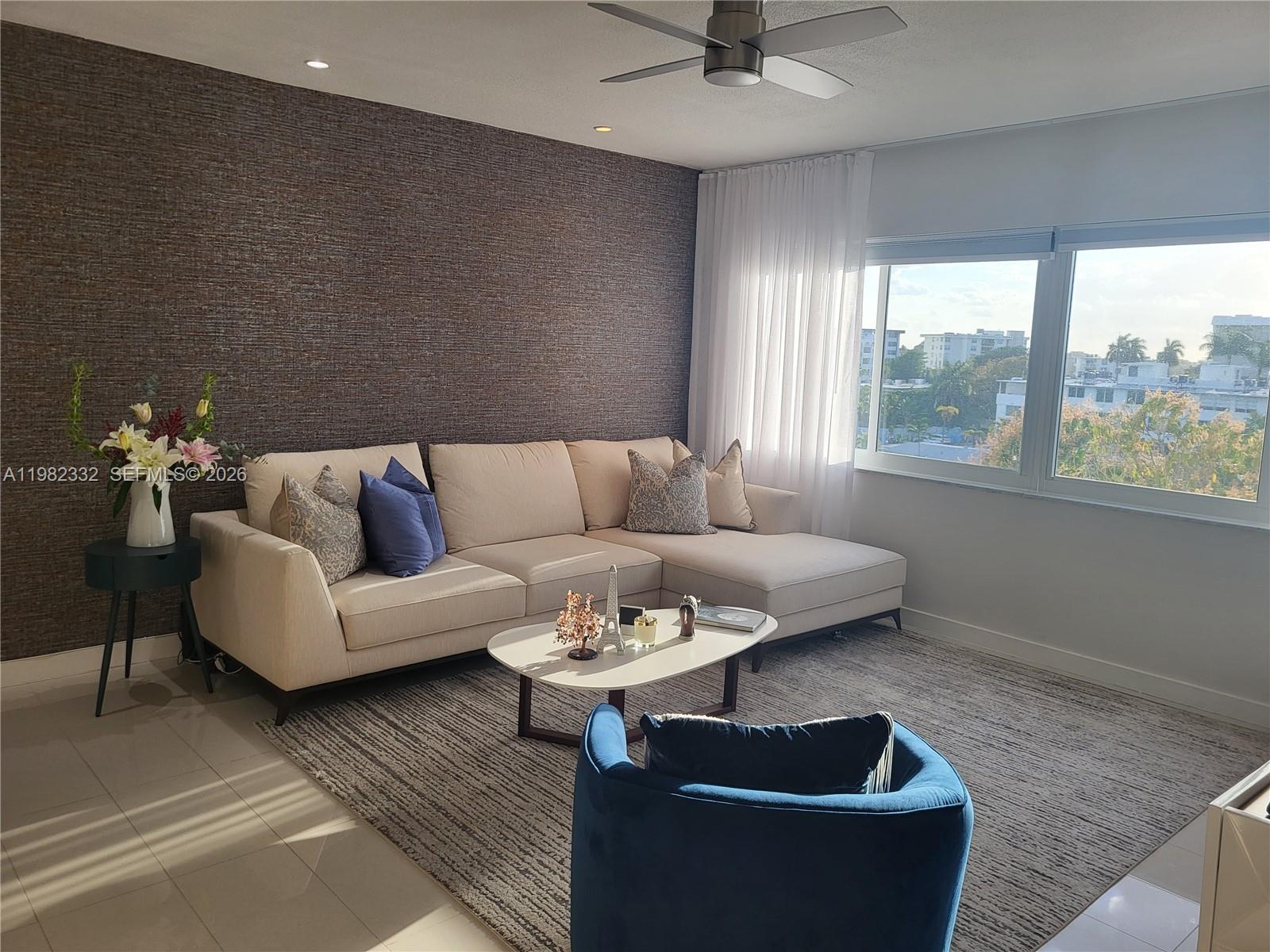 CHATILLON HALL CONDOMINIU - Residential