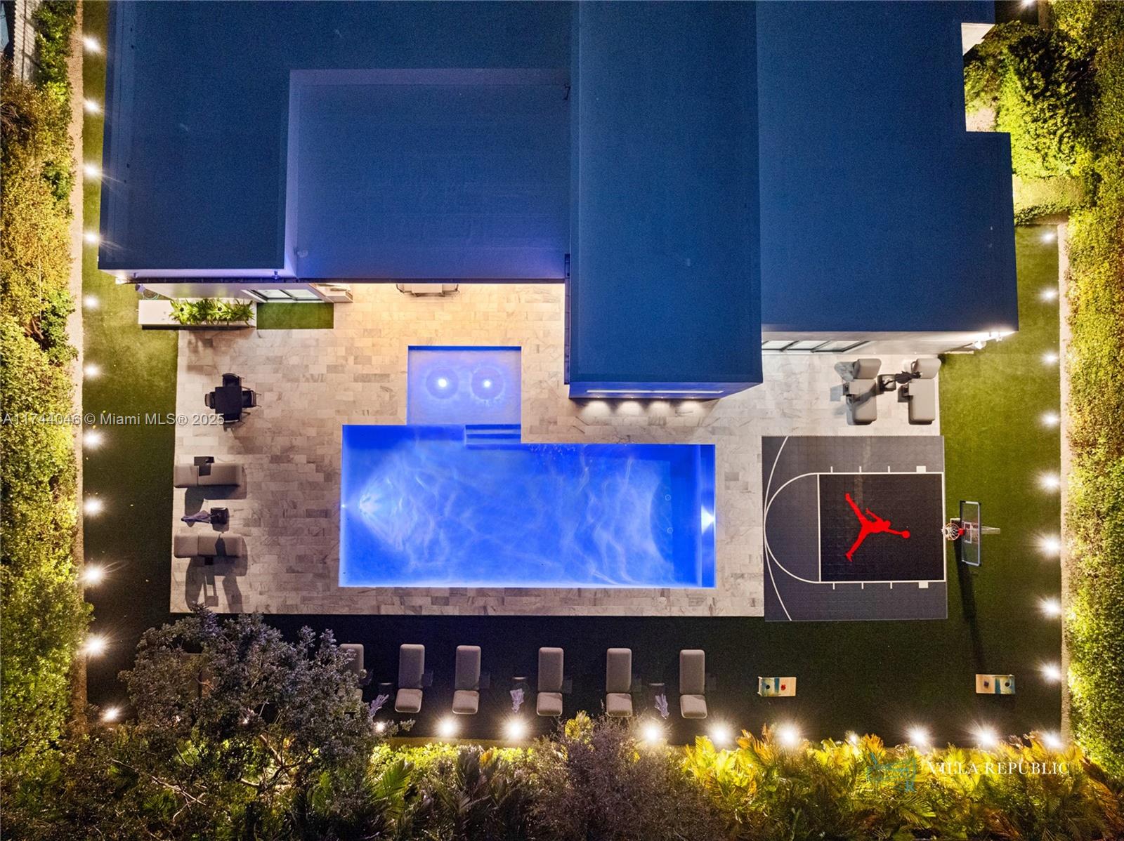 GREYKNOLL ESTATES - Residential Lease