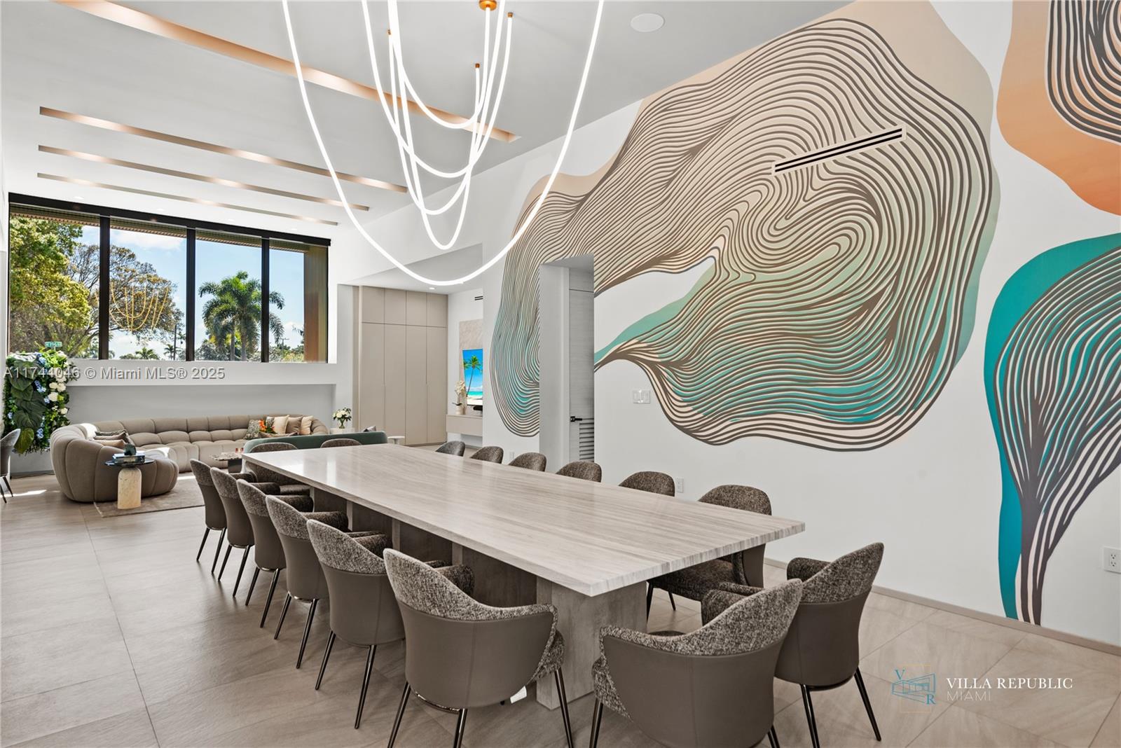 GREYKNOLL ESTATES - Residential Lease