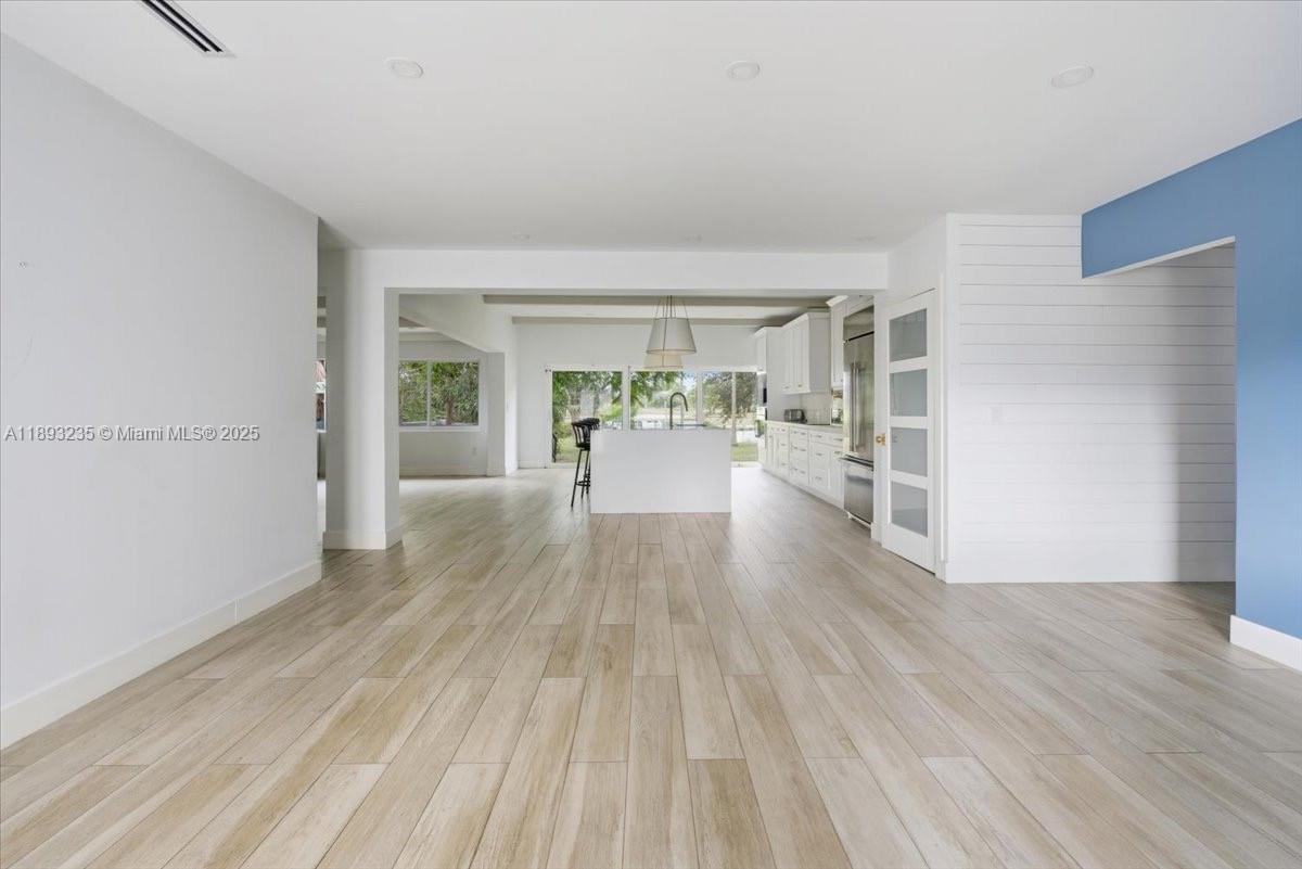 771900 - MARCO BEACH UNIT - Residential