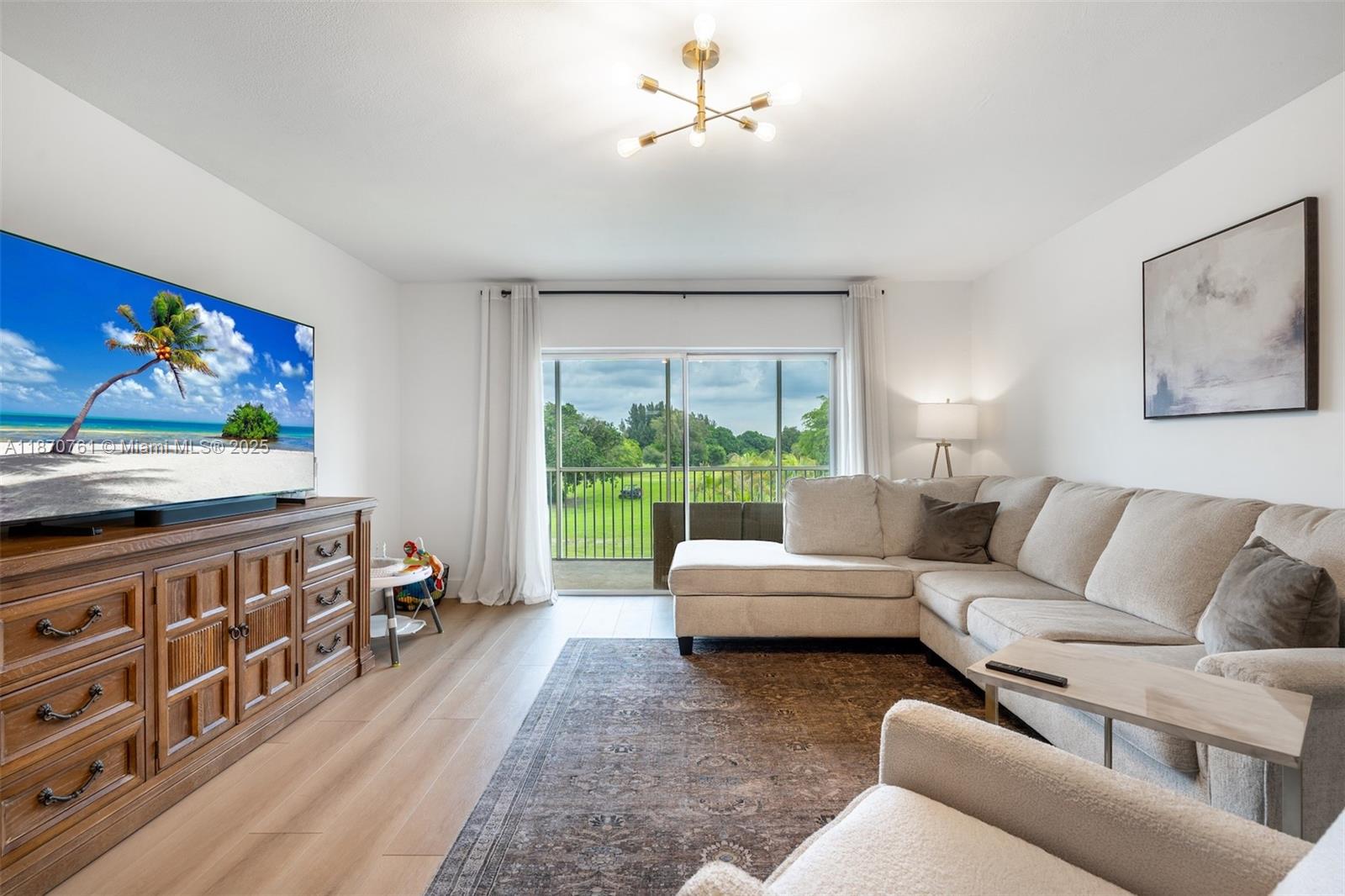 5100 SW 90th Ave 302