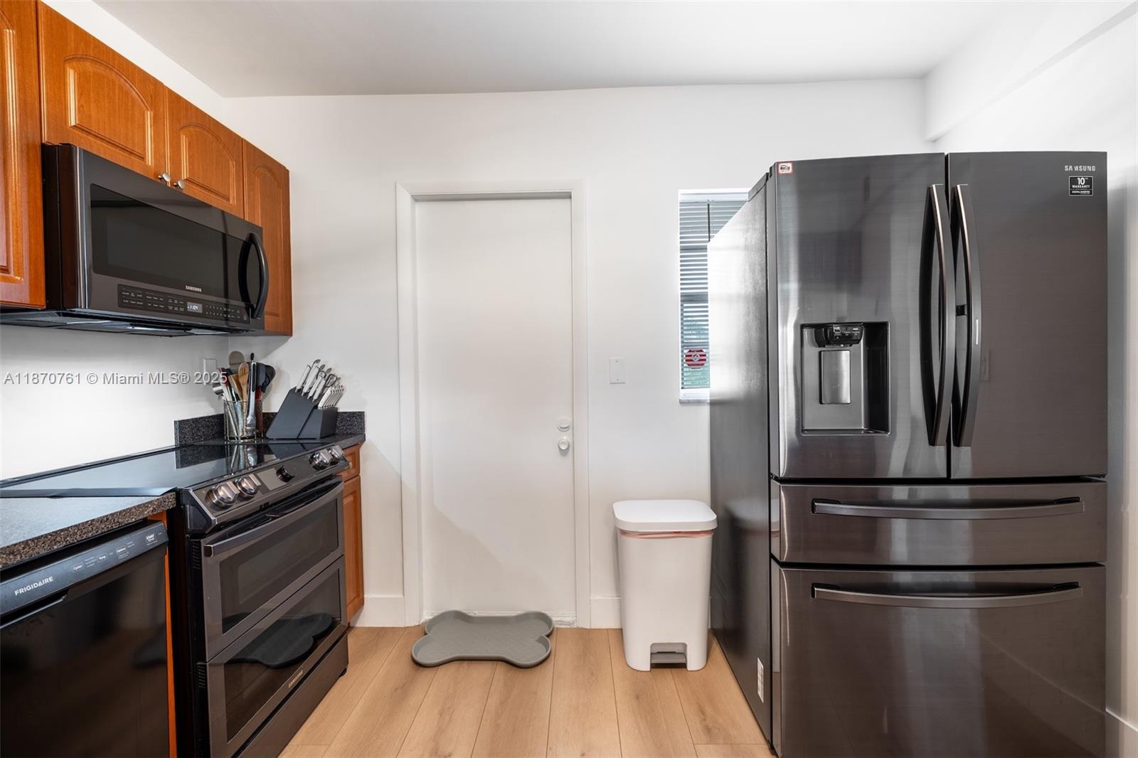 BAFFY WOODS CONDO - Residential