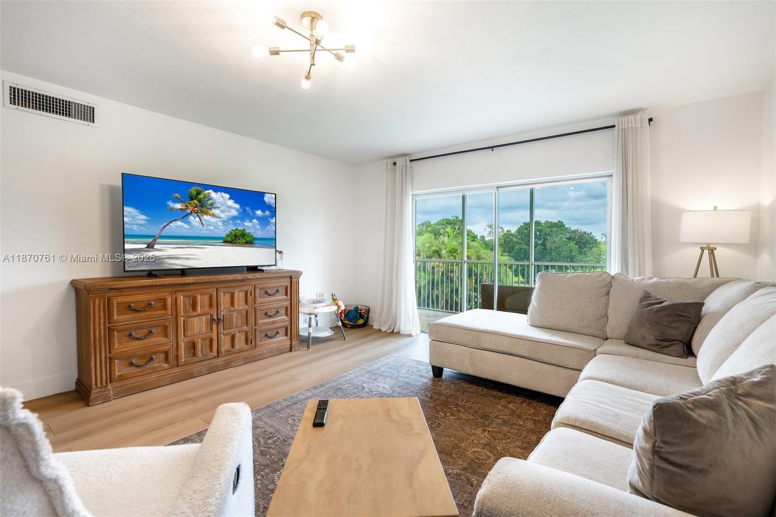 5100 SW 90th Ave 302