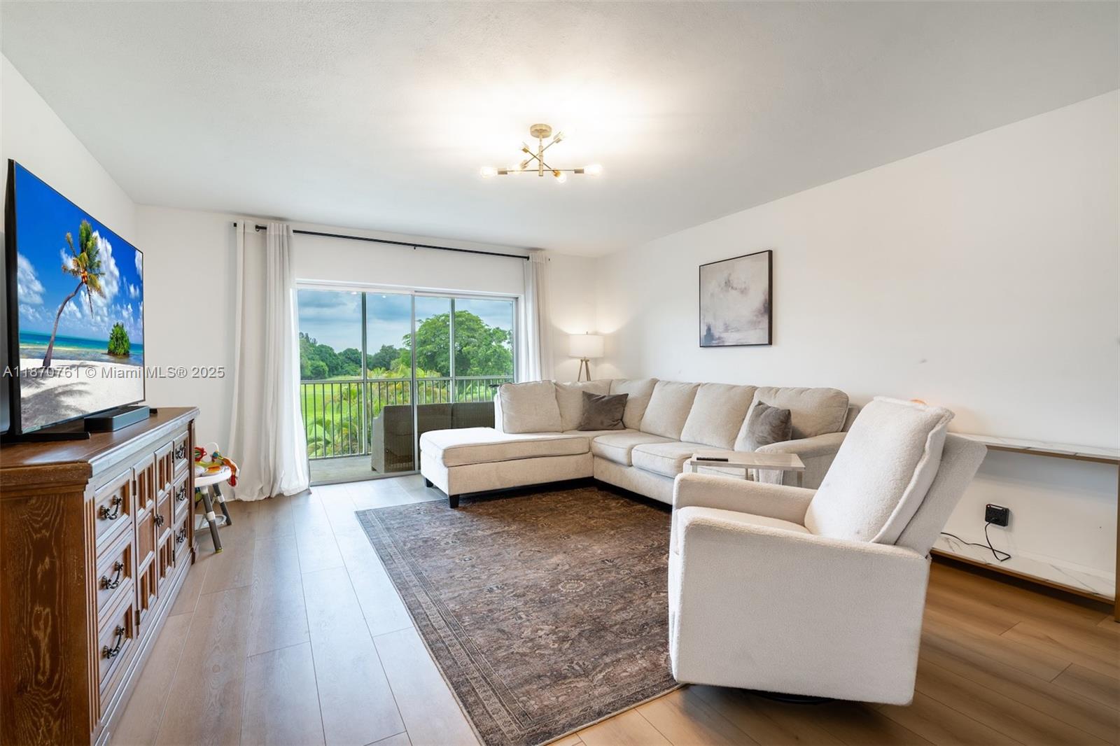 5100 SW 90th Ave 302