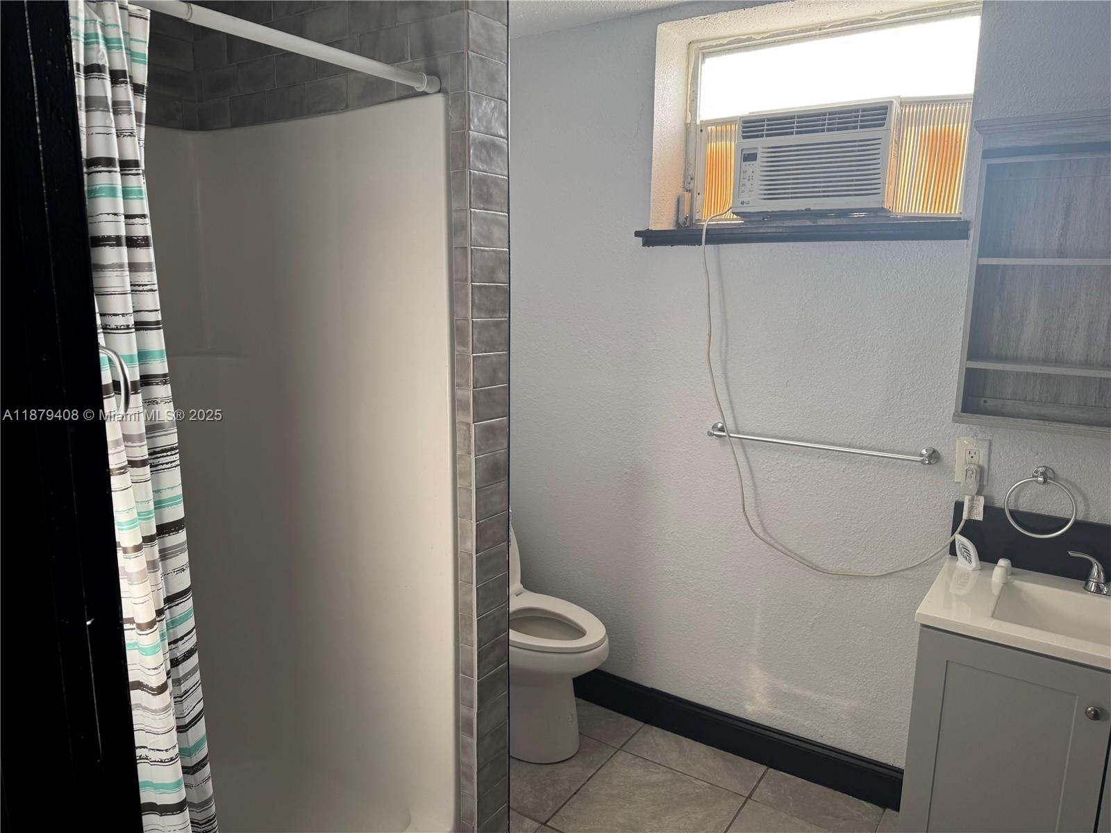 WILTON MANORS - Residential Lease
