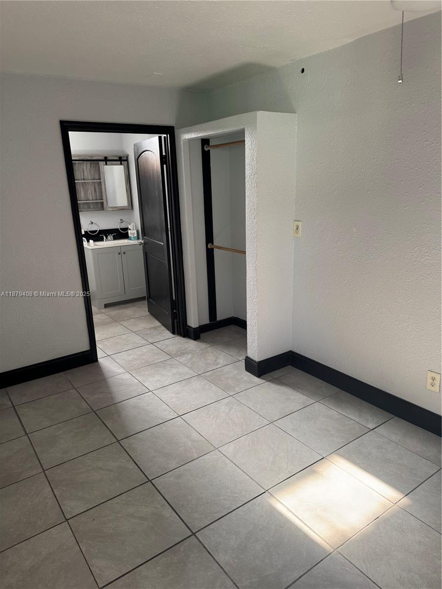 WILTON MANORS - Residential Lease