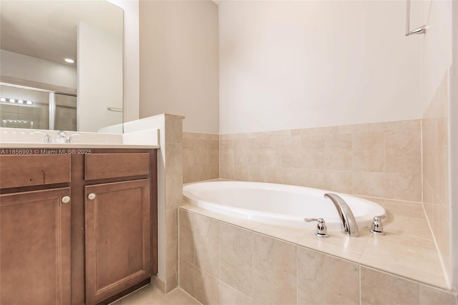 LAKES BY THE BAY FAYE REP - Residential