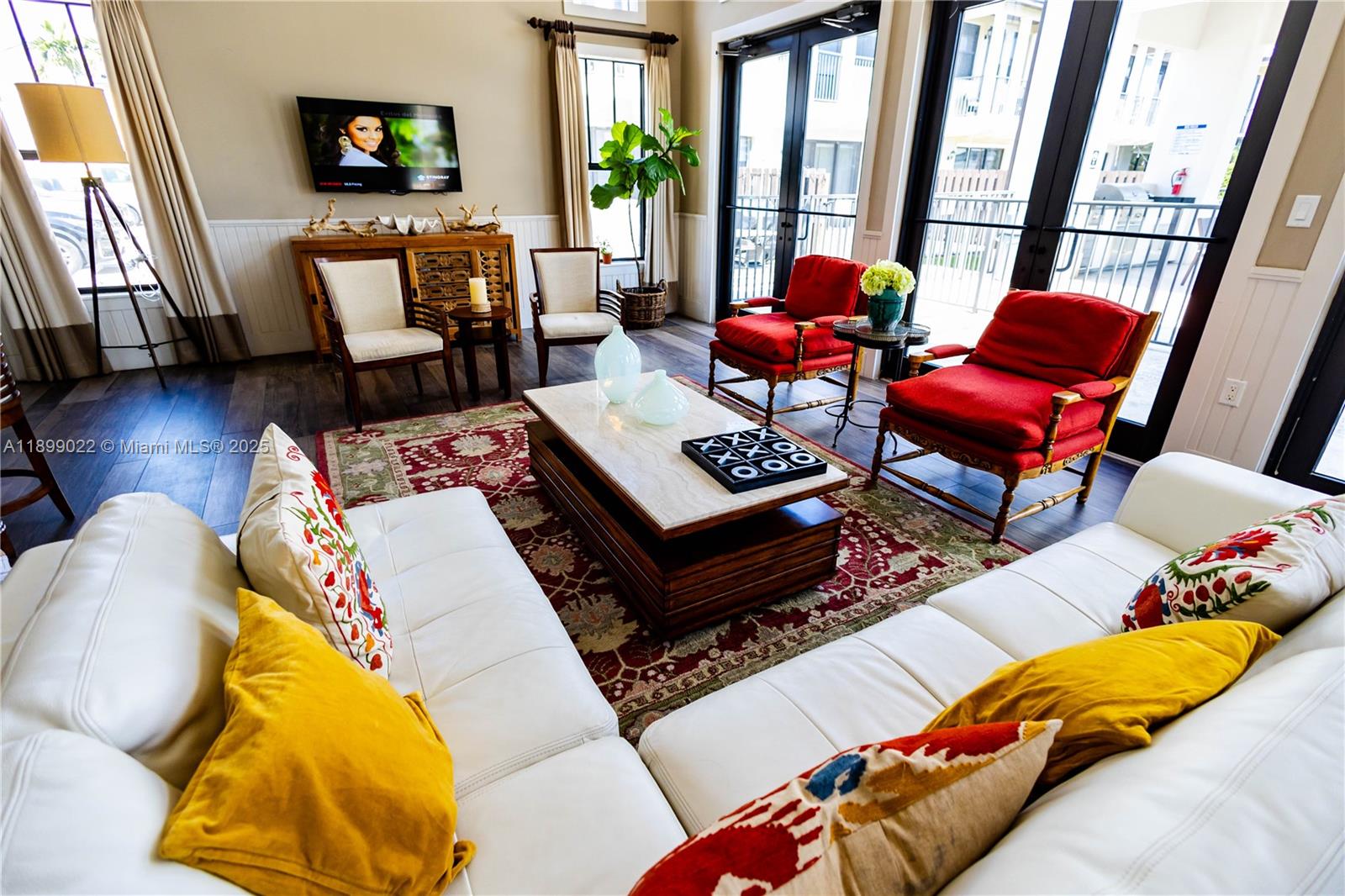 DORAL CAY - Residential Lease