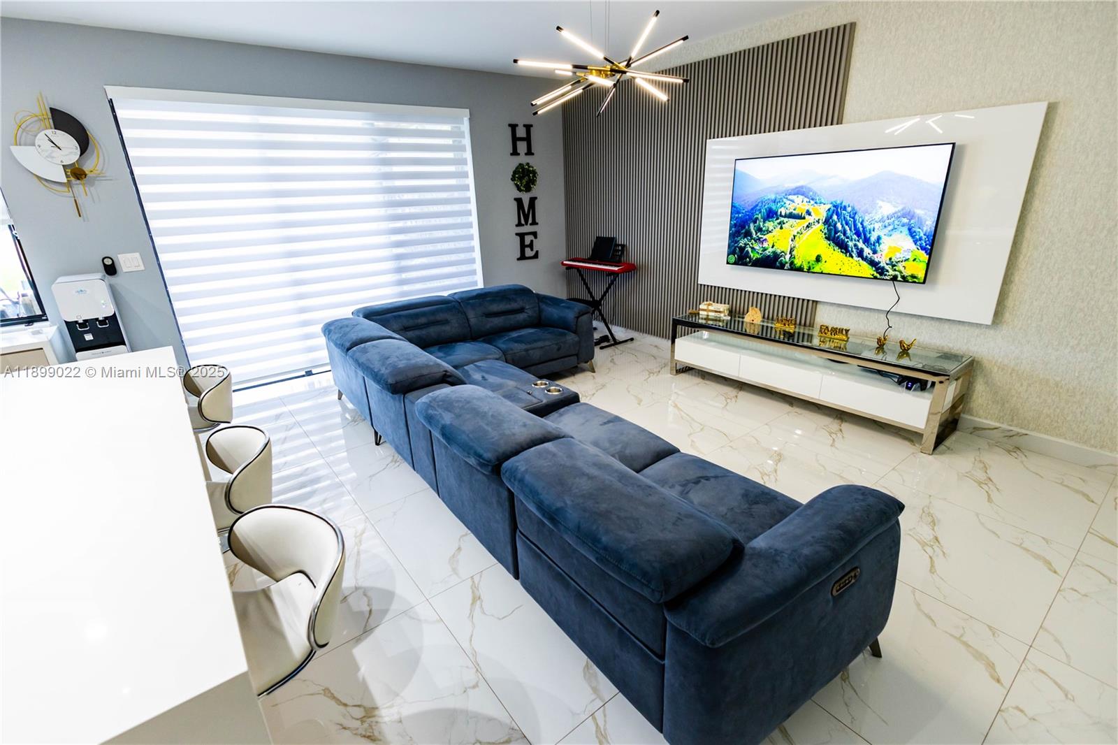 DORAL CAY - Residential Lease