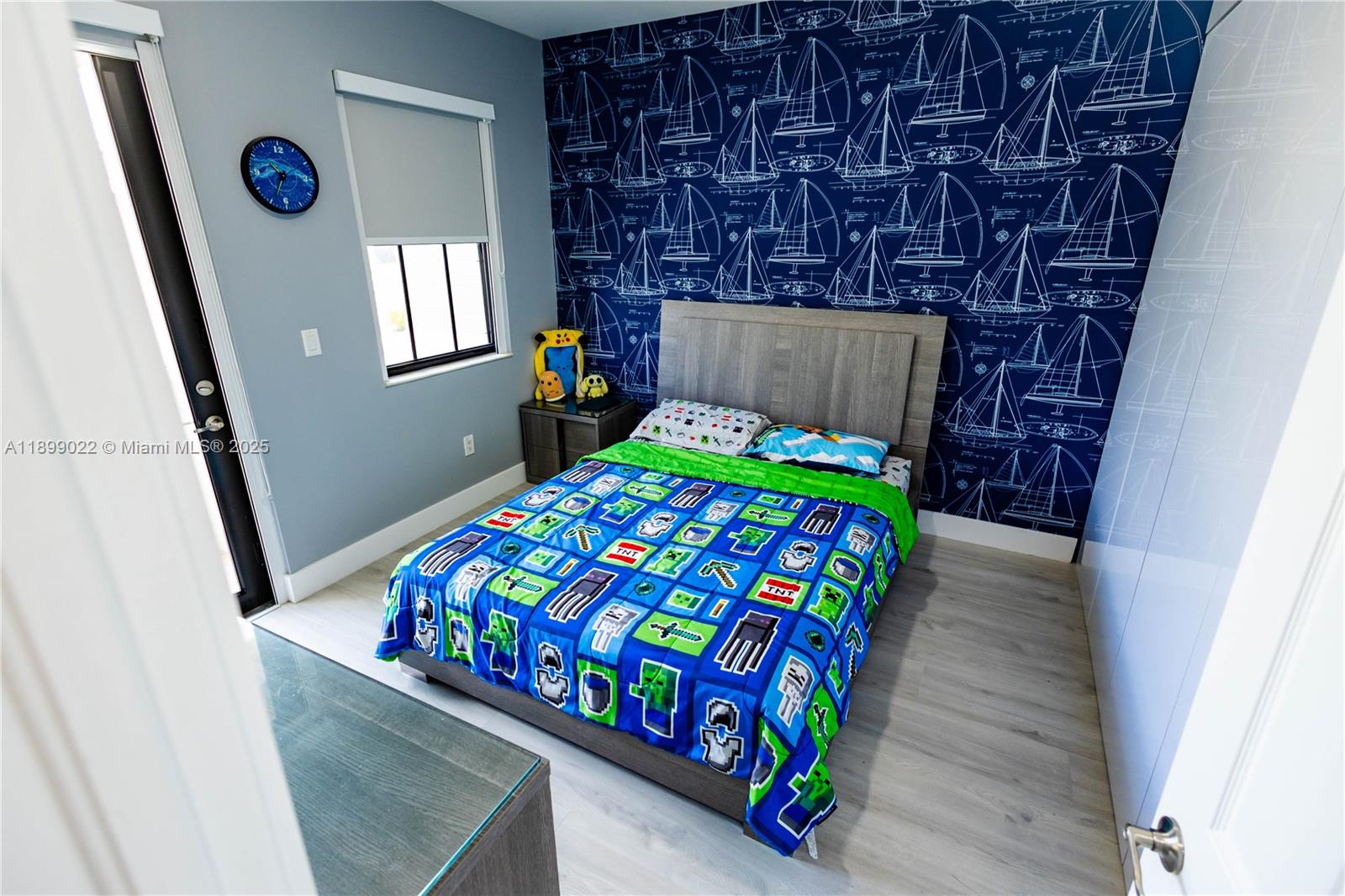 DORAL CAY - Residential Lease