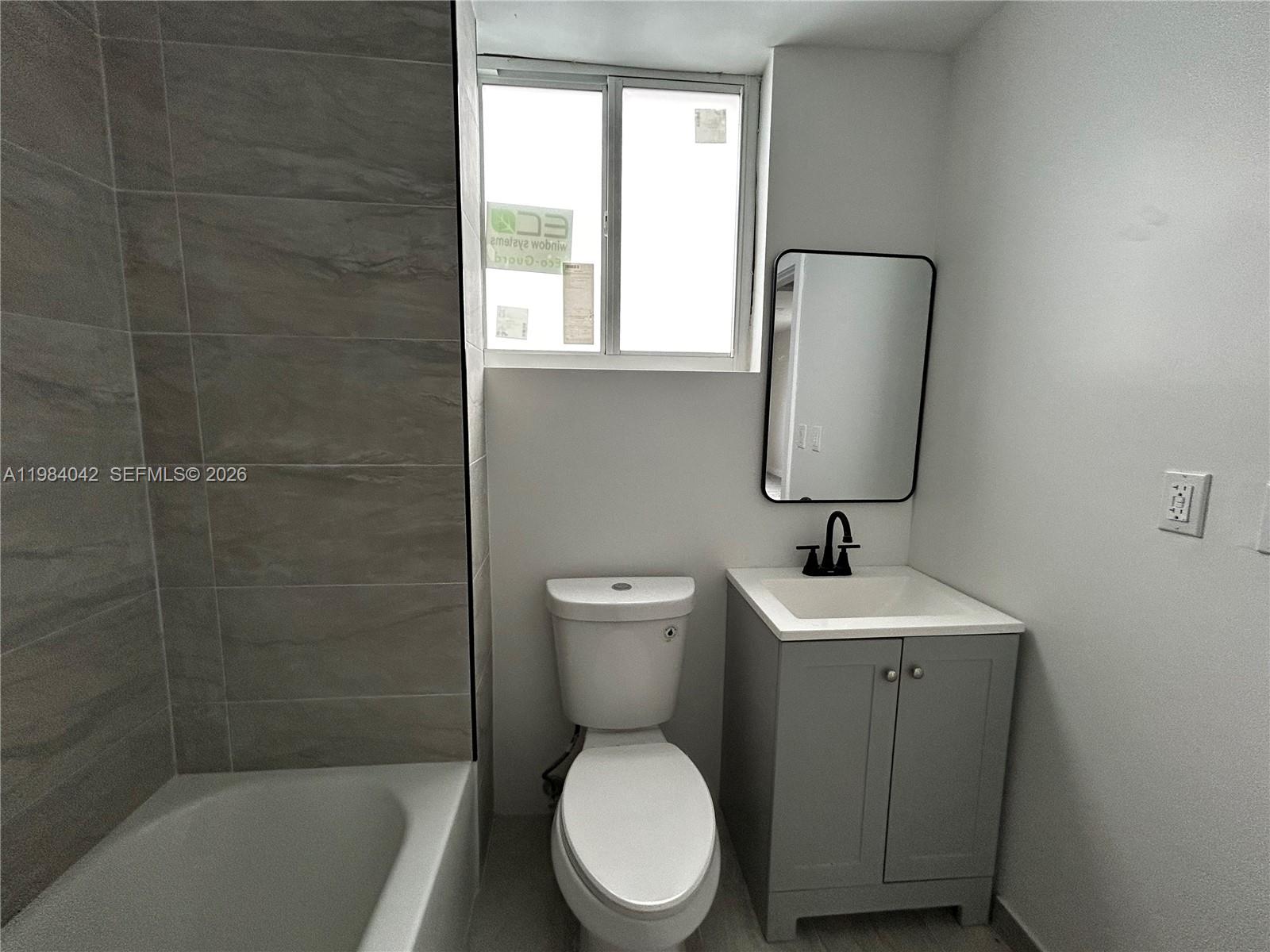 CARVER RANCHES - Residential Lease