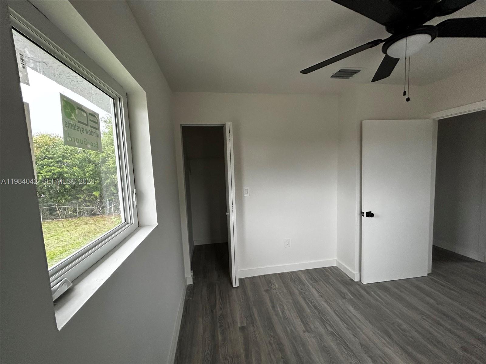 CARVER RANCHES - Residential Lease