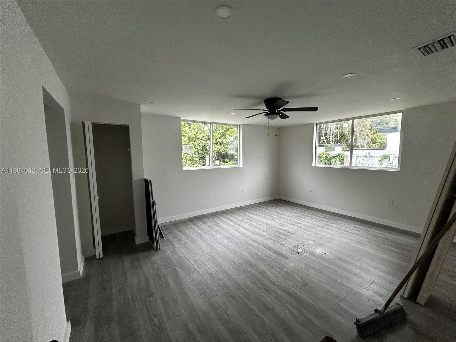 CARVER RANCHES - Residential Lease