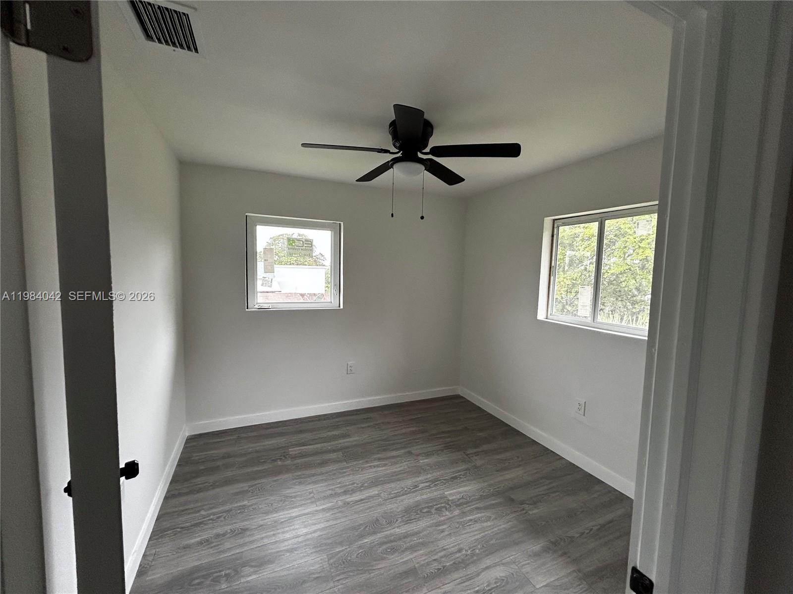 CARVER RANCHES - Residential Lease