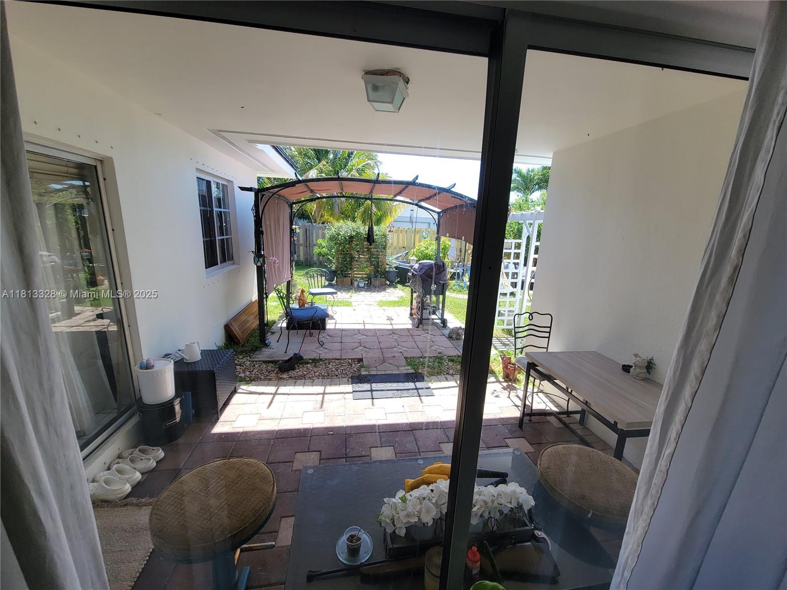 ADVENTURE HOMES - Residential