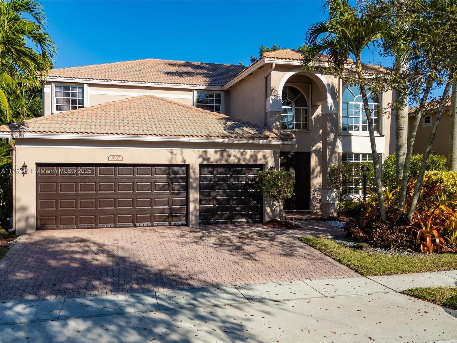 1867 Nw 141st Ave, Pembroke Pines, Miami-Dade County, Florida - 4 Bedrooms  
4 Bathrooms - 
