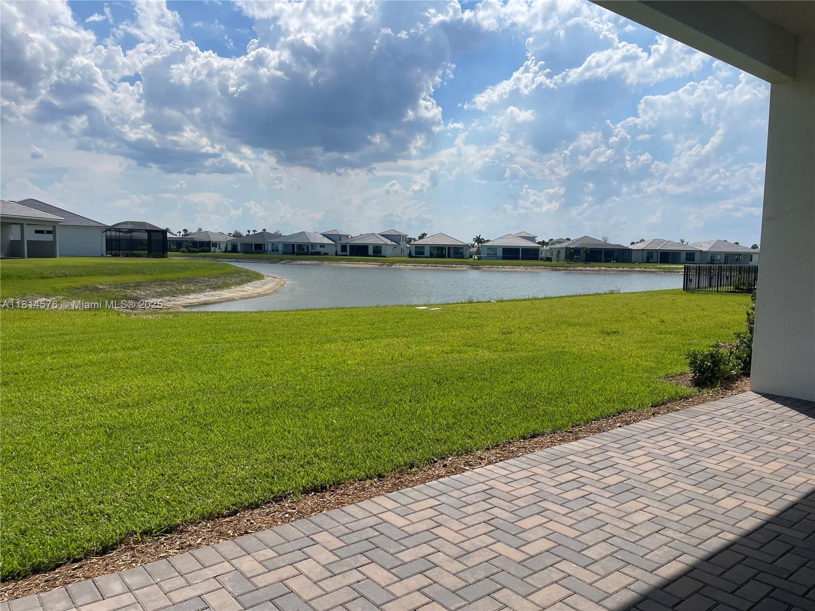 VERANO SOUTH PUD 1 - POD - Residential Lease