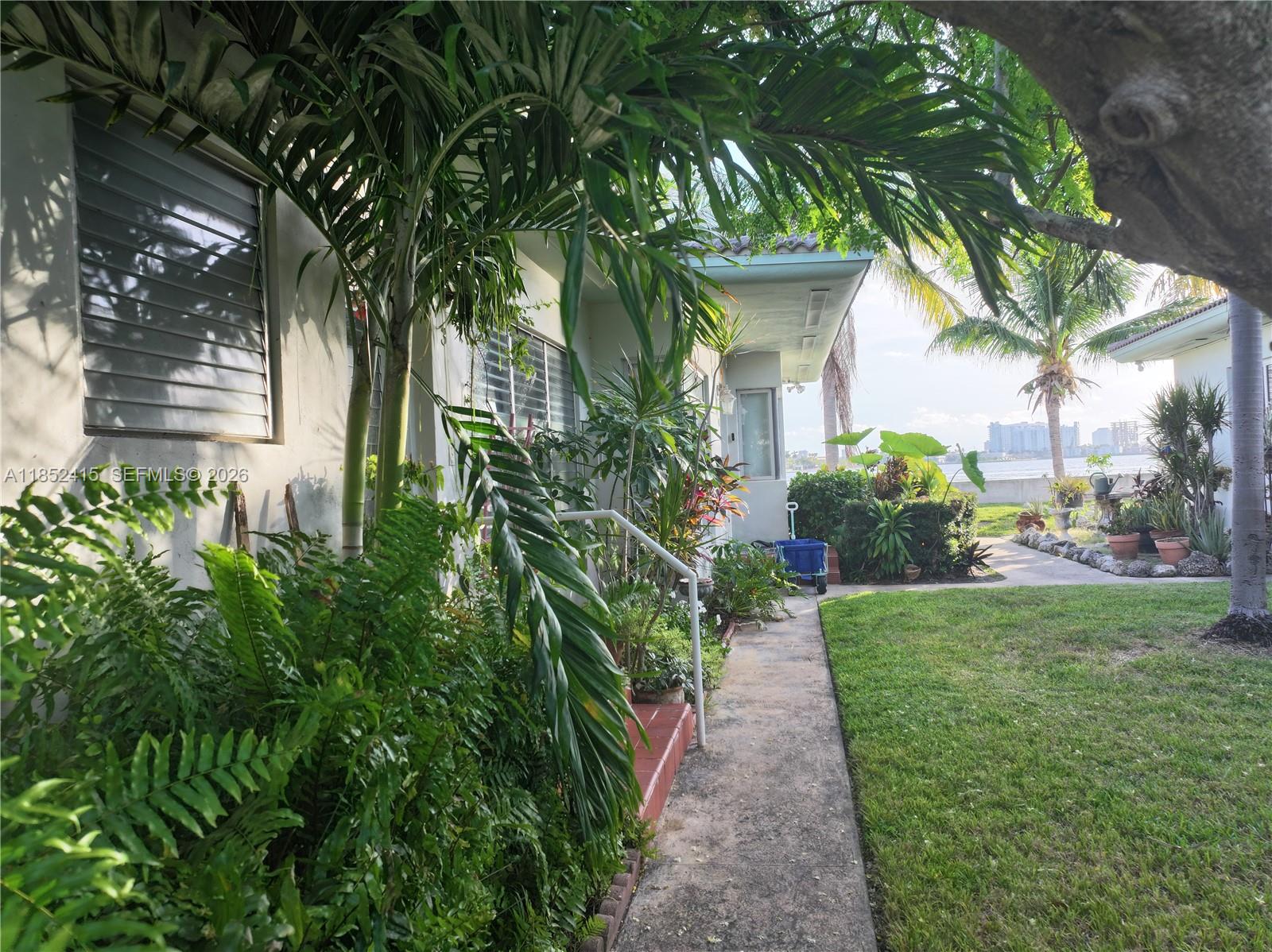 JOYCIA APARTMENTS CONDO - Residential