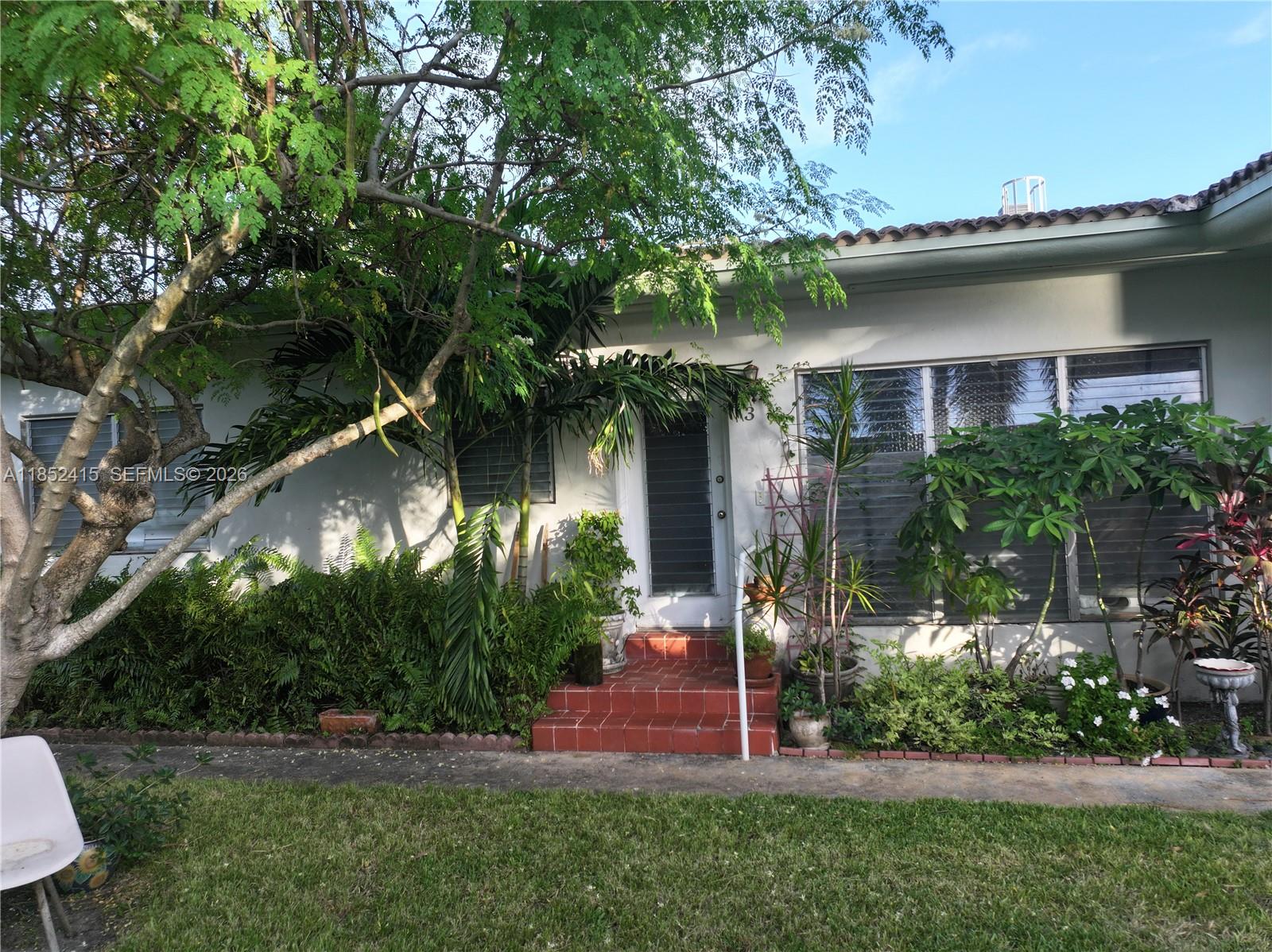 JOYCIA APARTMENTS CONDO - Residential