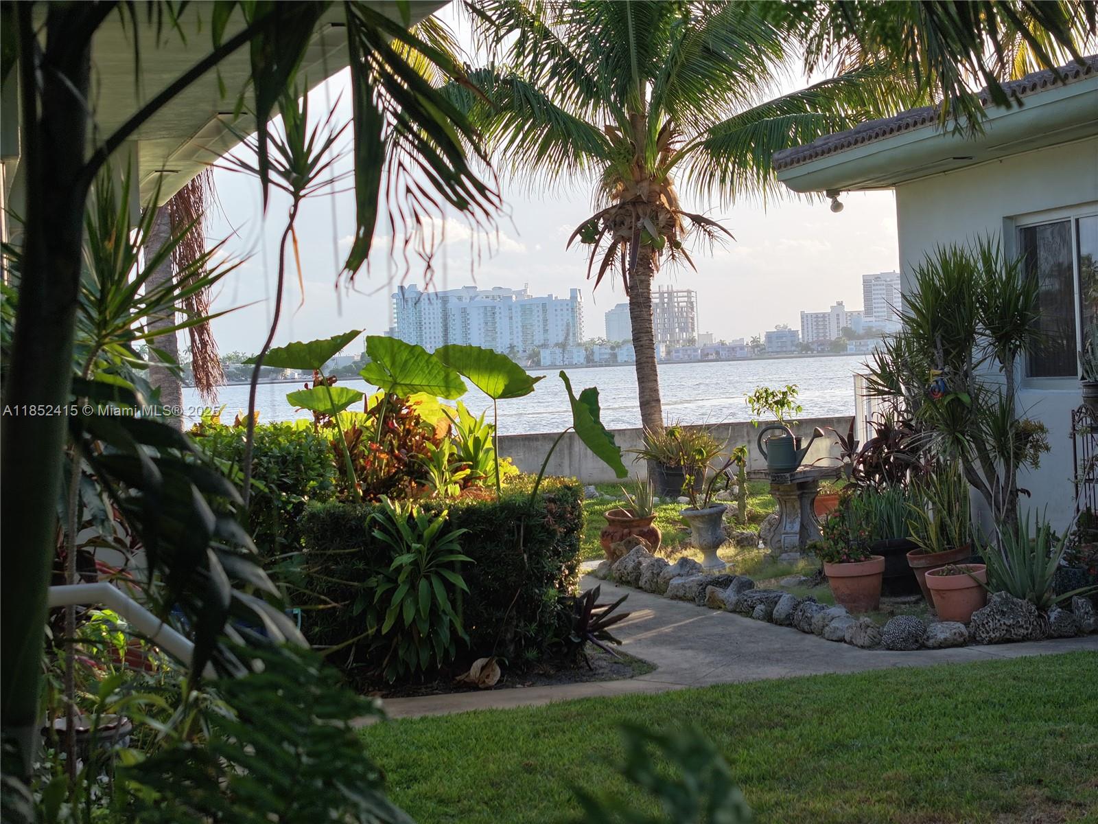 JOYCIA APARTMENTS CONDO - Residential