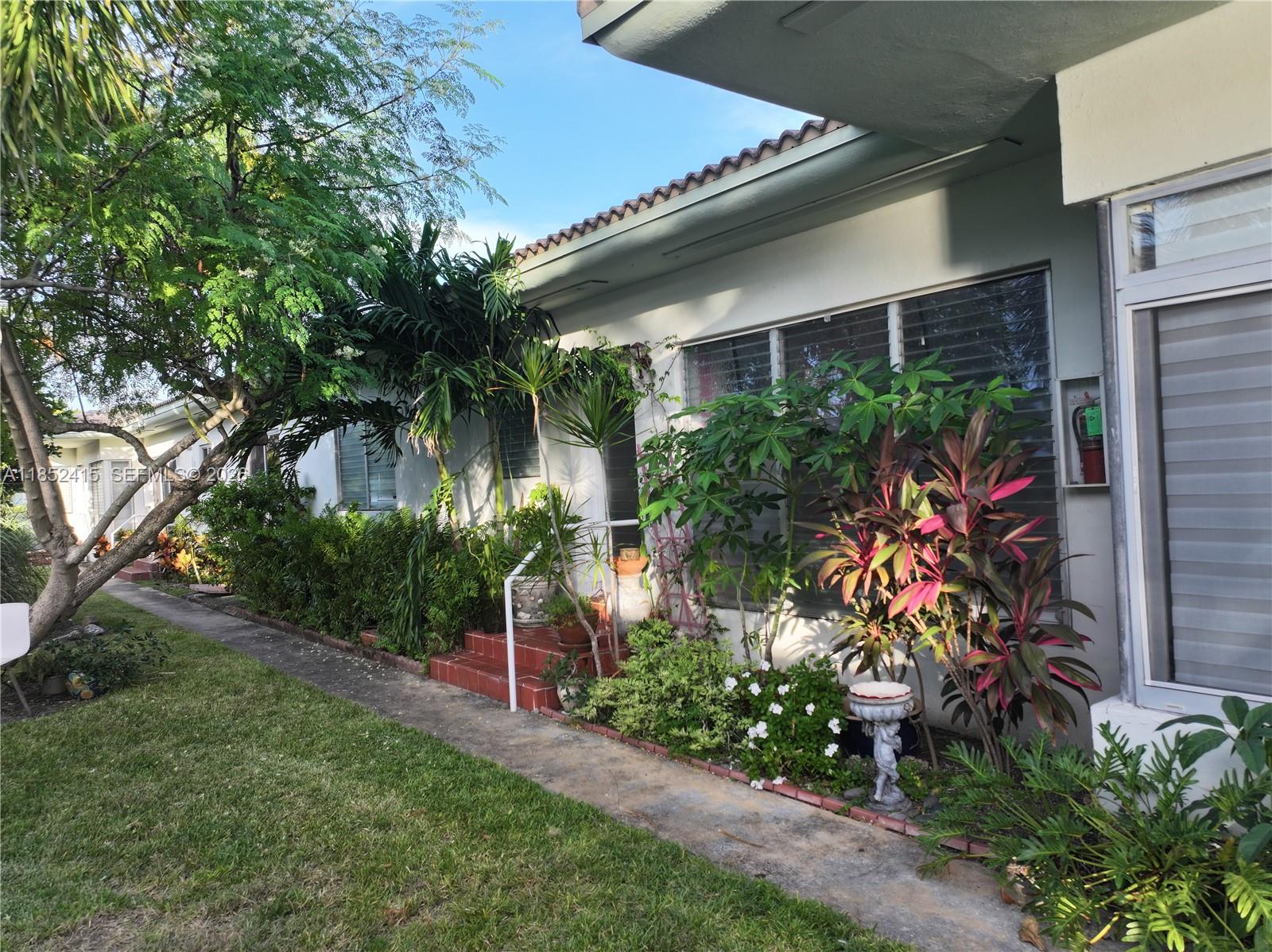 JOYCIA APARTMENTS CONDO - Residential