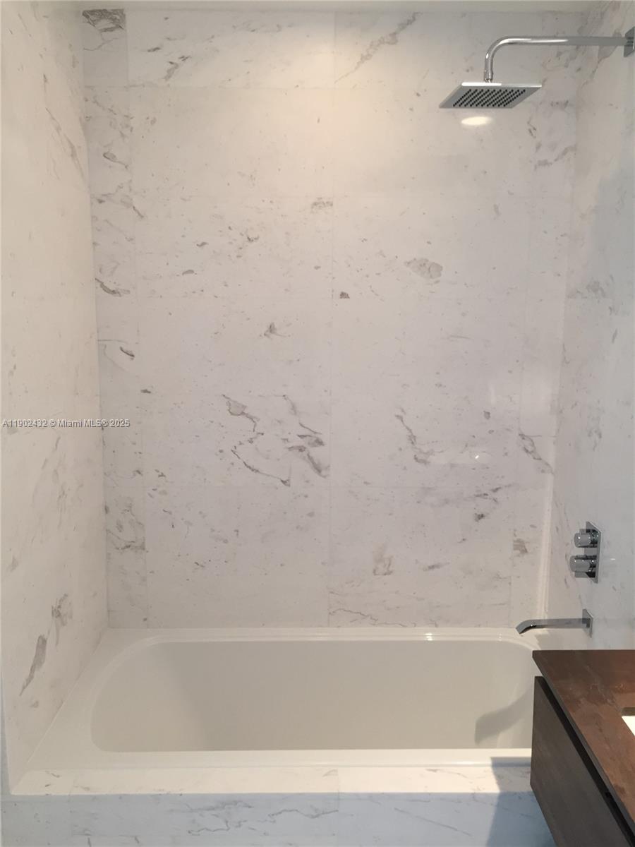 OCEANA KEY BISCAYNE CONDO - Residential Lease