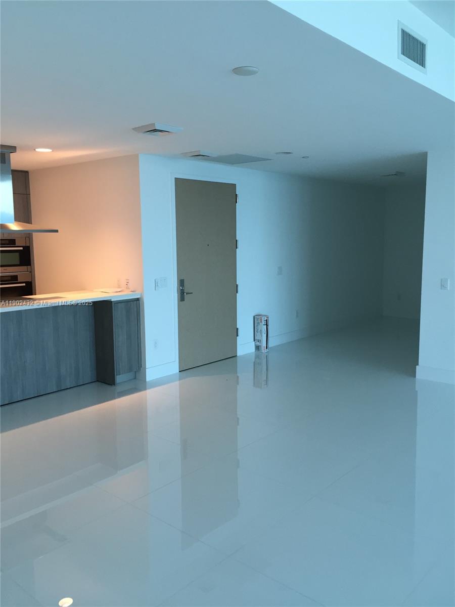 OCEANA KEY BISCAYNE CONDO - Residential Lease