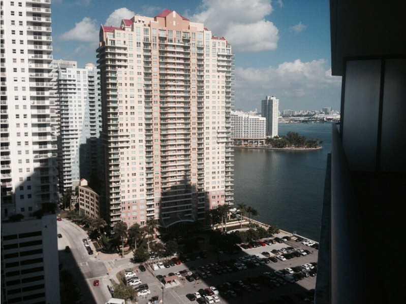BRICKELL HOUSE - Residential Lease