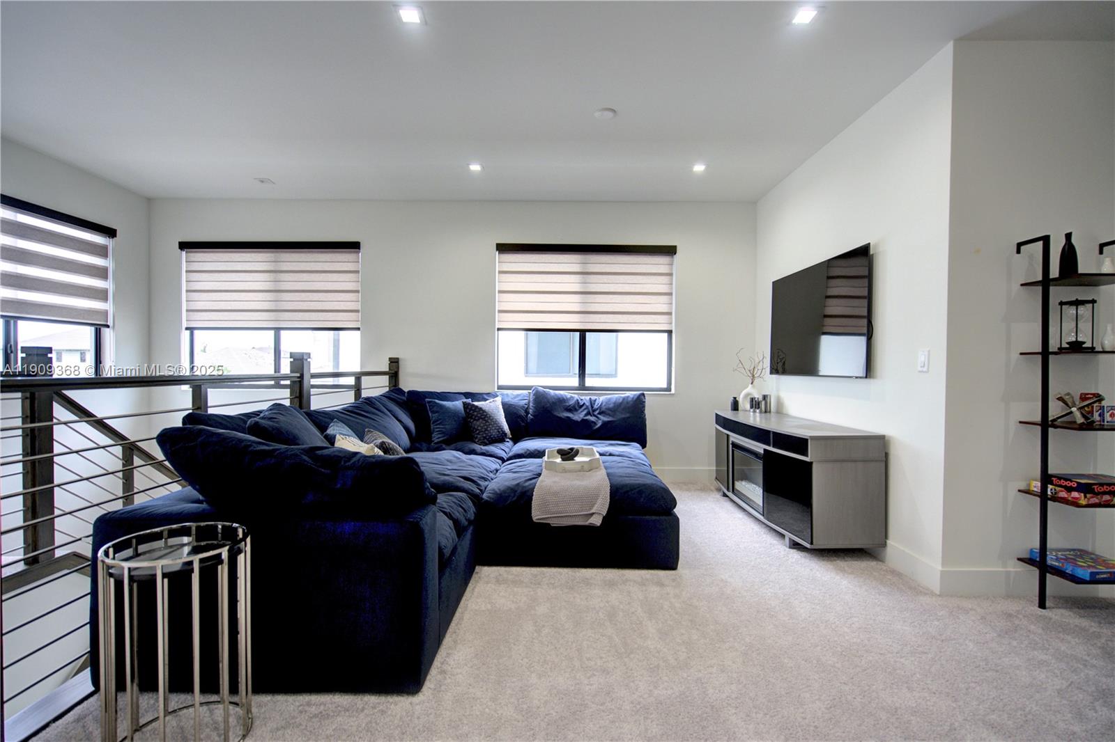 TUSCAN ISLES - Residential Lease