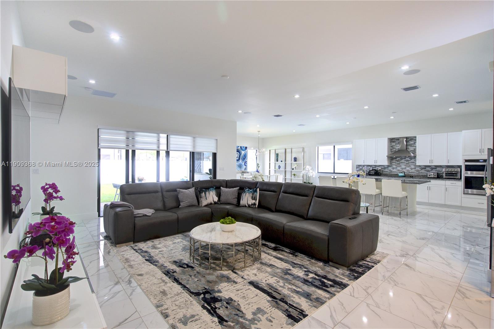 TUSCAN ISLES - Residential Lease