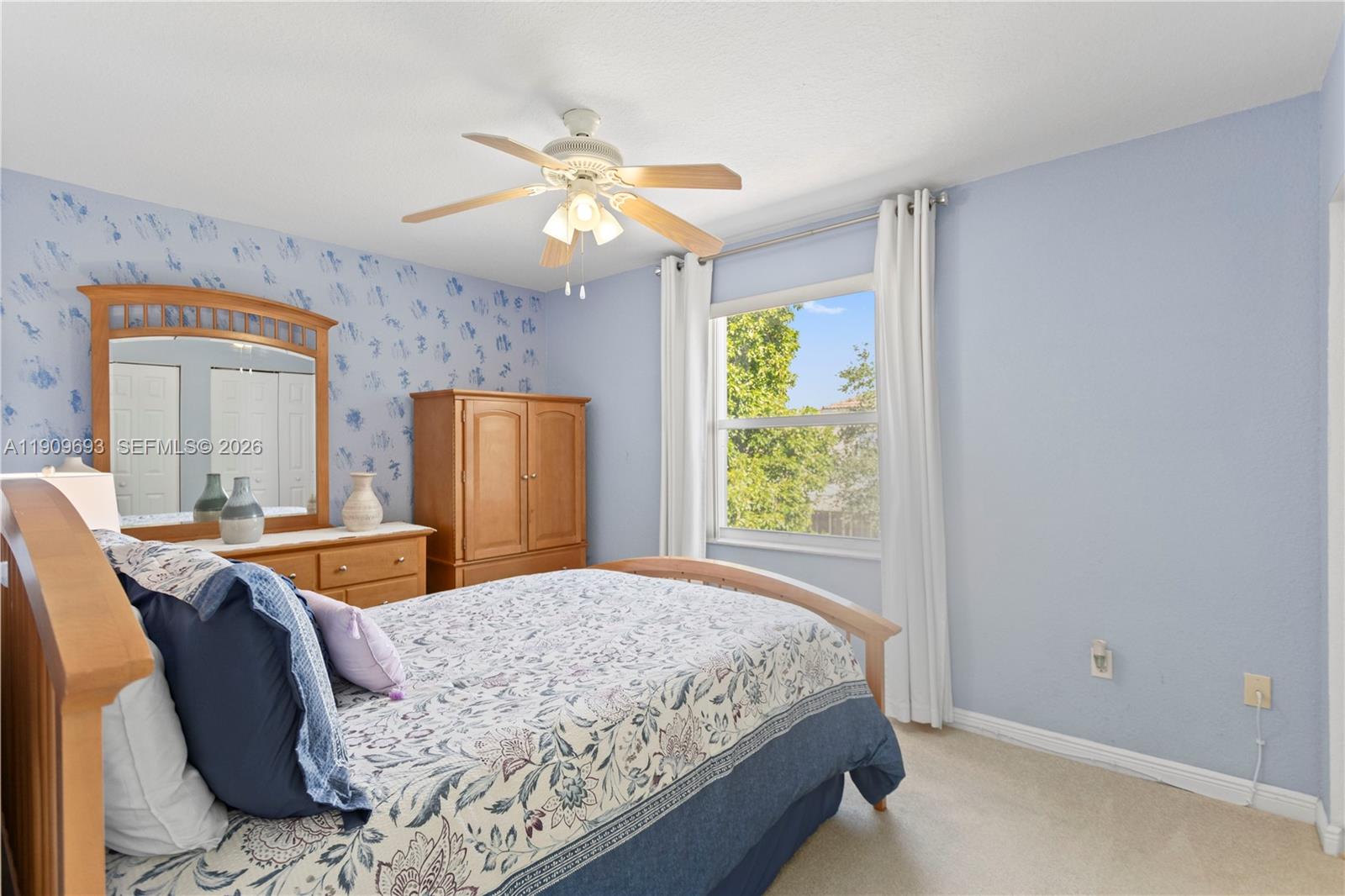 RIVIERA ISLES II - Residential