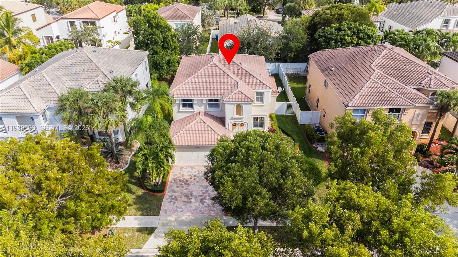 RIVIERA ISLES II - Residential