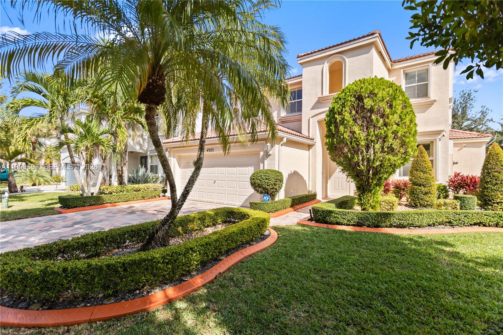 RIVIERA ISLES II - Residential