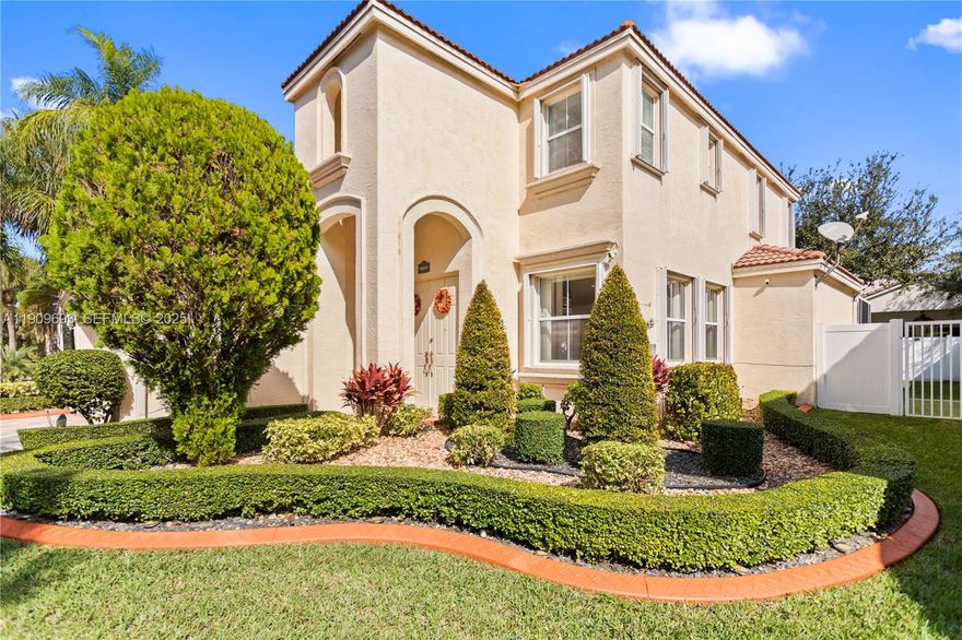 NEW on the Market, this impeccably well-maintained 4bed 2.5bath, 2-story home which offers a harmonious blend of comfort, style, and functionality with lots of natural light. Property exudes a fresh welcoming energy while boasting a spacious kitchen with top of the line S/S appliances. Located minutes from A+ schools, shopping, and major highways. Enjoy resort-inspired atmosphere with access to an amazing clubhouse, pool, fitness center, playground, tennis courts, & pickleball court.