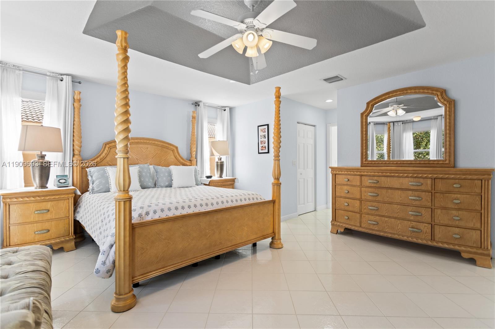 RIVIERA ISLES II - Residential