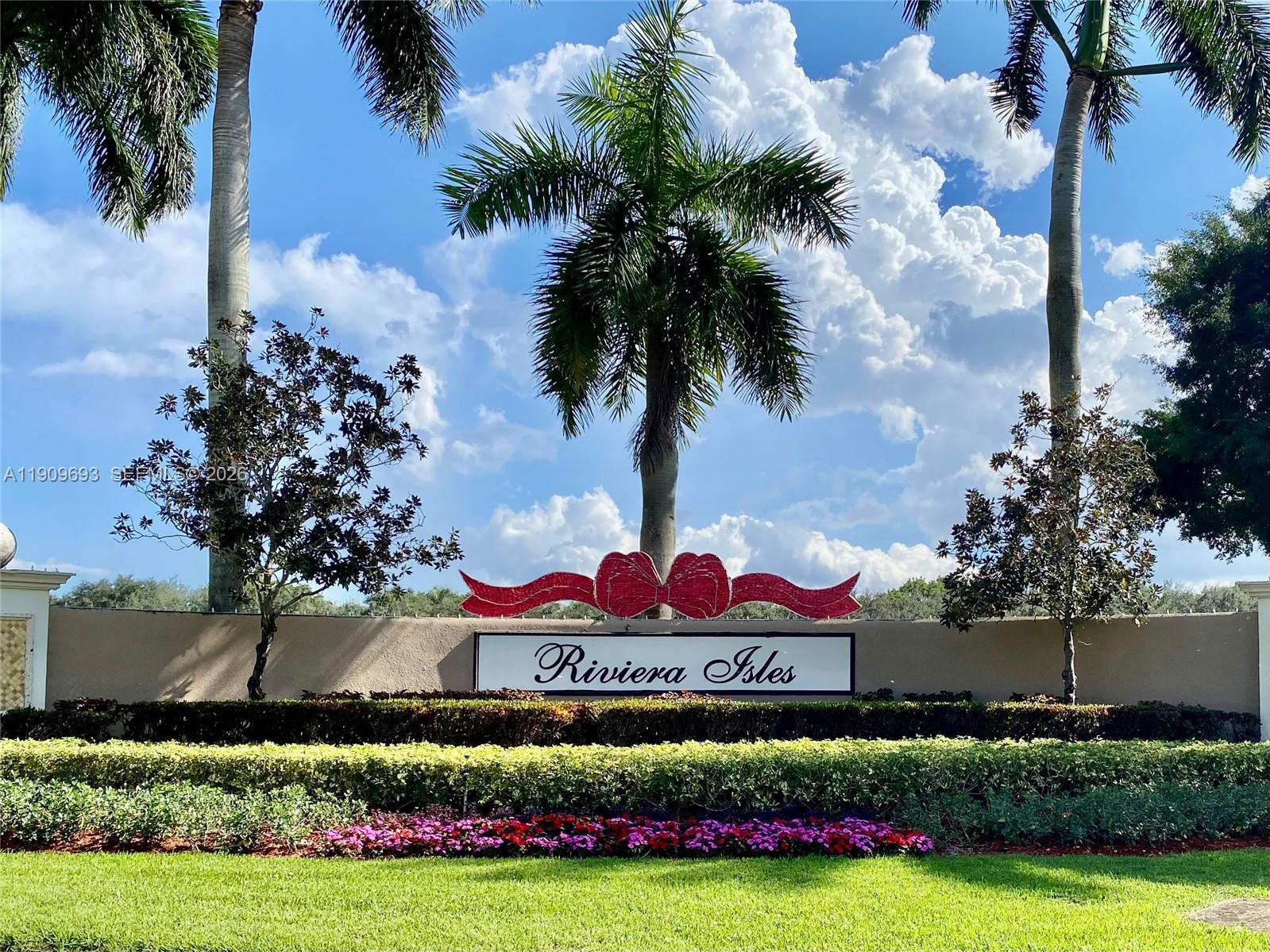 RIVIERA ISLES II - Residential